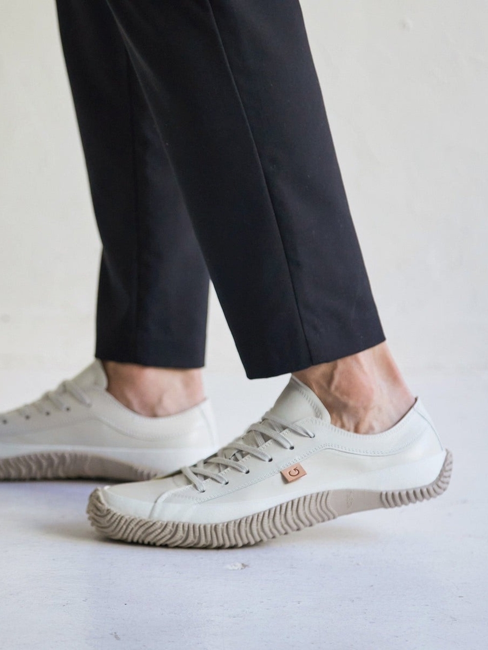 SPINGLE Kangaroo Leather Sneaker - Ivory - Medium/ US M7.5, W9